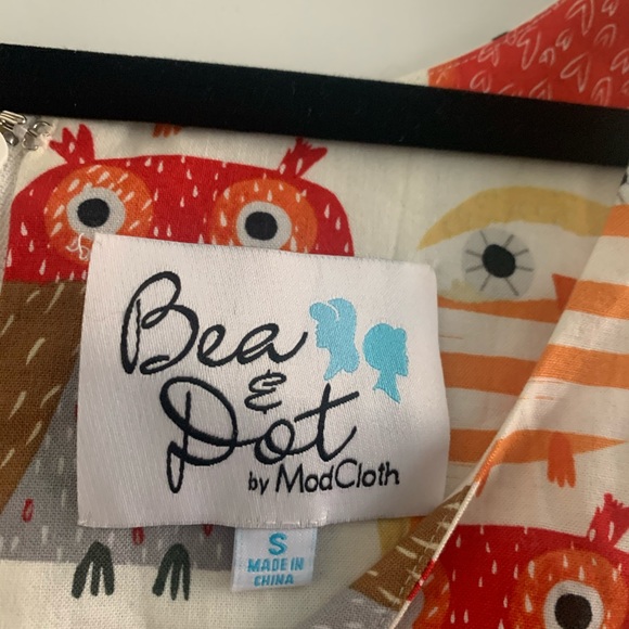 Dress - Picture 2 of 2